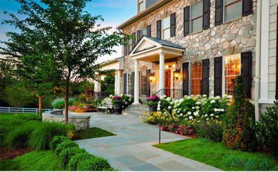 Virágágyás az udvarban1 - külső továbbiak ötlet, modern stílusban