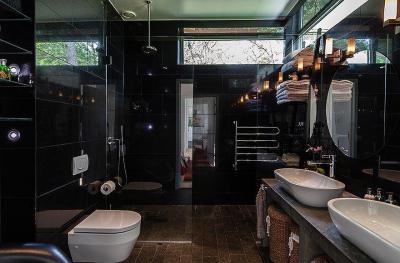 Lidingö szigeti ház - fürdő / WC ötlet, modern stílusban