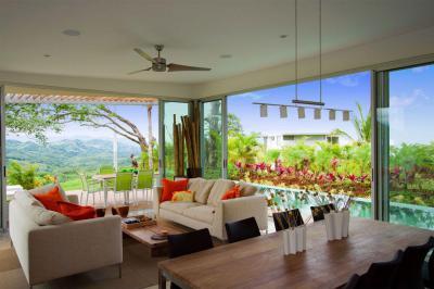 Ház Costa Ricán2 - nappali ötlet, modern stílusban