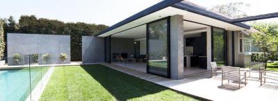 Ausztrál ház1 - kert / udvar ötlet, modern stílusban