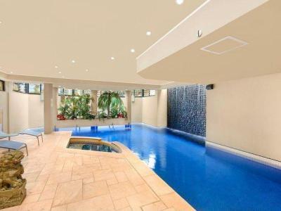 Medencék a ház körül 30 - medence / jakuzzi ötlet, modern stílusban