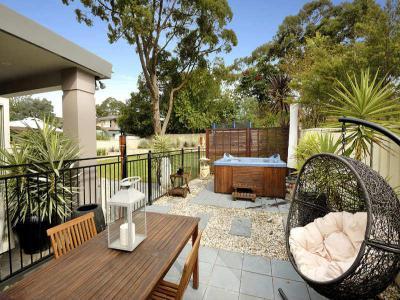 Kert,udvar - kert / udvar ötlet, modern stílusban