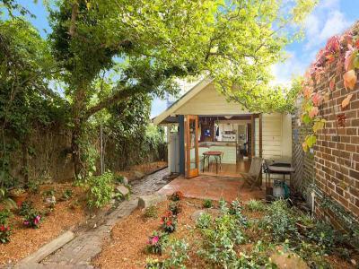 Kert,udvar - kert / udvar ötlet, modern stílusban