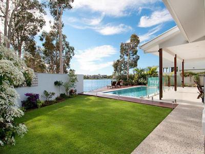 Kert,udvar - kert / udvar ötlet, modern stílusban