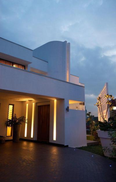 Kültéri homlokzatok80 - homlokzat ötlet, modern stílusban