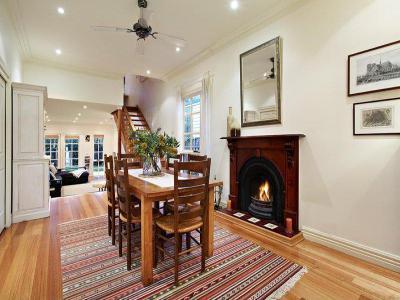 Kandallós házak38 - konyha / étkező ötlet, klasszikus stílusban