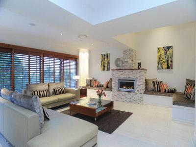 Kandallós házak97 - nappali ötlet, modern stílusban