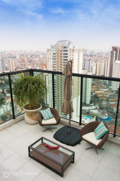 Város felett - erkély / terasz ötlet, modern stílusban