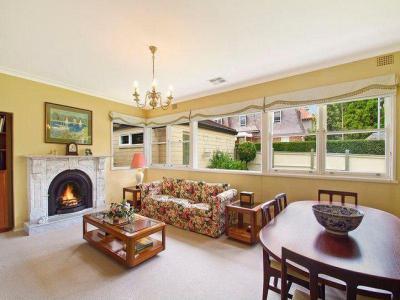 Kandallós házak84 - nappali ötlet, modern stílusban