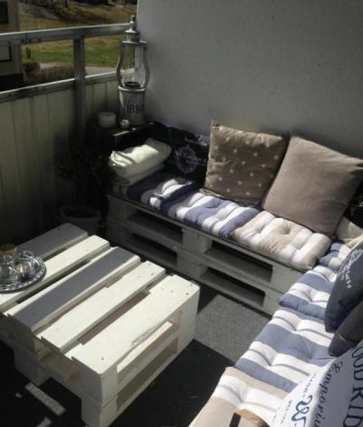 Raklap bútorok az erkélyen - erkély / terasz ötlet, modern stílusban