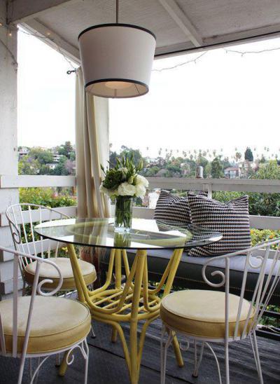 Sárgával kombinálva - erkély / terasz ötlet