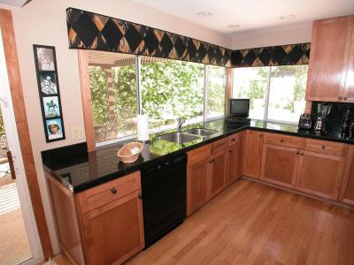 Sarok konyha - konyha / étkező ötlet, modern stílusban