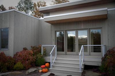 Üveg bejárati ajtós ház - külső továbbiak ötlet, modern stílusban