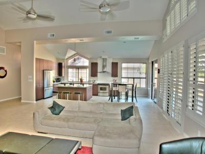 Fehér nappali - nappali ötlet, modern stílusban