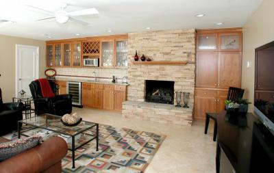 Kandallós nappali - nappali ötlet, modern stílusban