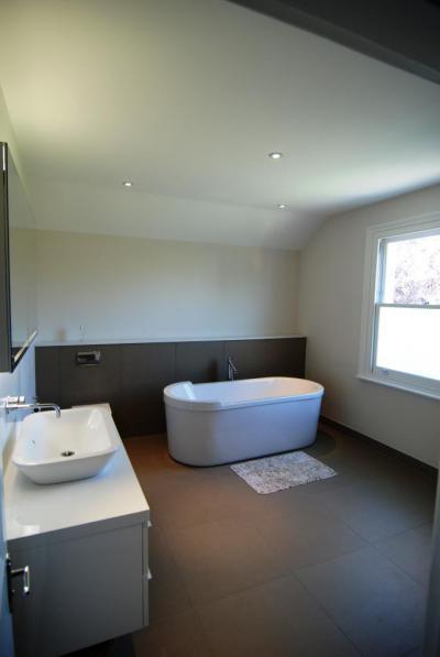 Modern fürdő - fürdő / WC ötlet, modern stílusban