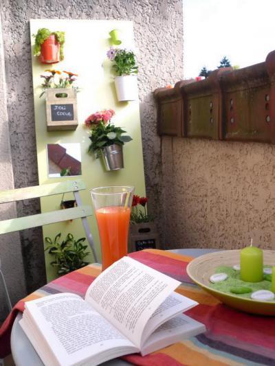 Olvasni az erkélyen  - erkély / terasz ötlet, modern stílusban