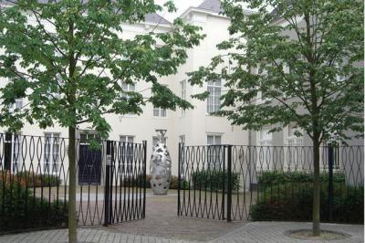 Királyi udvar - homlokzat ötlet, modern stílusban