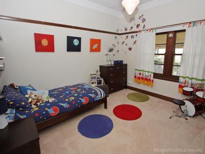 Űrhajós birodalom - gyerekszoba ötlet, modern stílusban