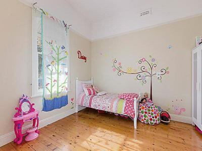 Minimál lány szoba - gyerekszoba ötlet, modern stílusban