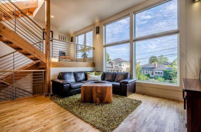 Természetes részletek - nappali ötlet, modern stílusban