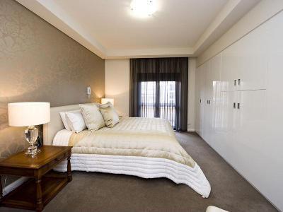 Arany tapéta - háló ötlet, modern stílusban