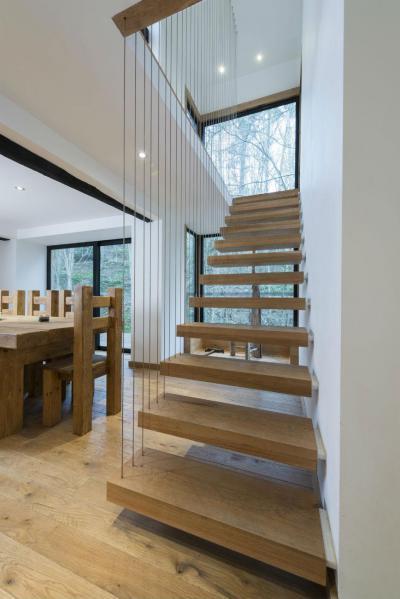 Lebegő lépcső - konyha / étkező ötlet