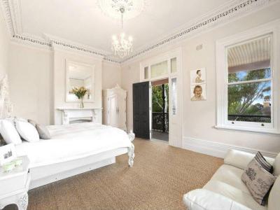 Hófehér elegancia - háló ötlet, modern stílusban