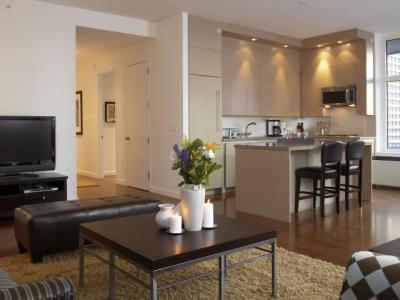 Modern nappali - konyha / étkező ötlet, modern stílusban