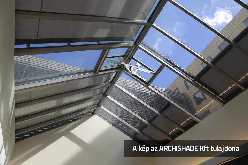 Árnyékoló az üveg tetőn - tető ötlet, modern stílusban