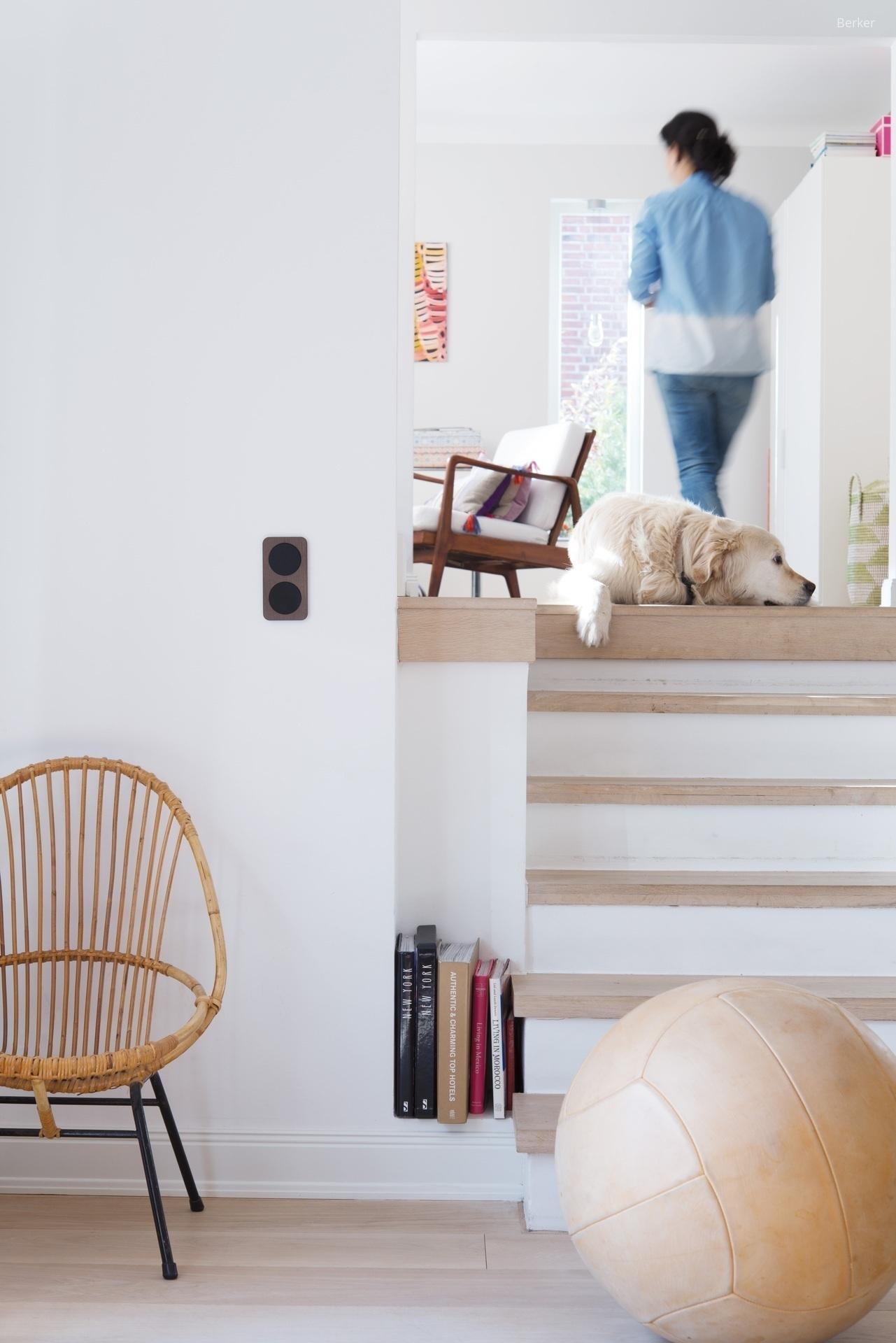 Dupla villanykapcsoló - nappali ötlet, modern stílusban