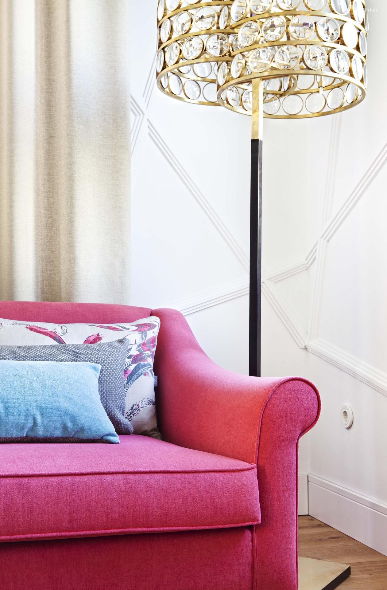 Kerek konnektor - nappali ötlet