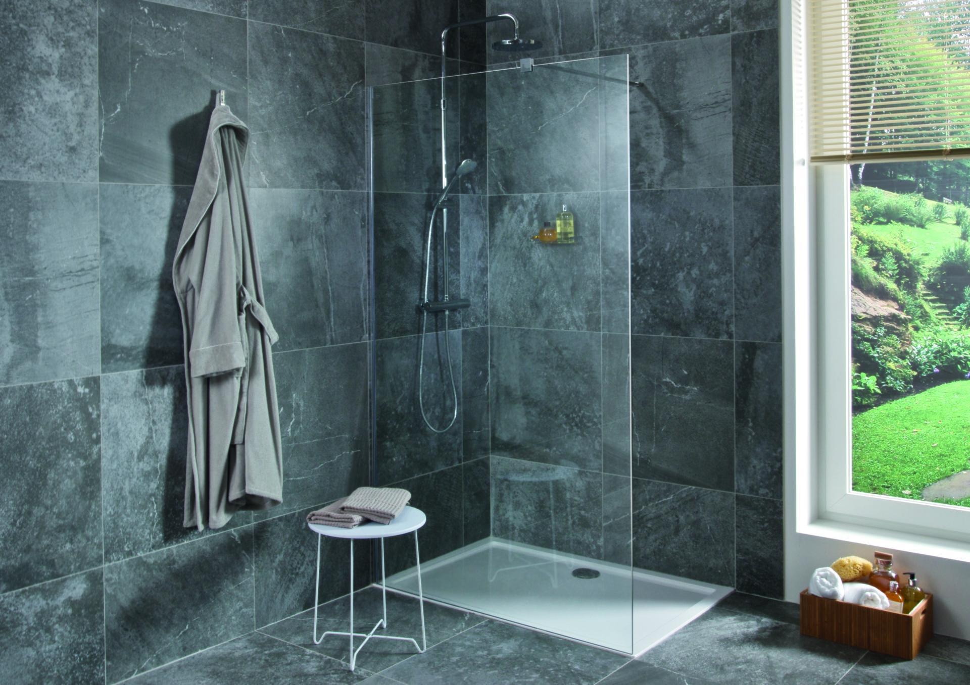 Üvegfalú zuhanyfülke - fürdő / WC ötlet, modern stílusban