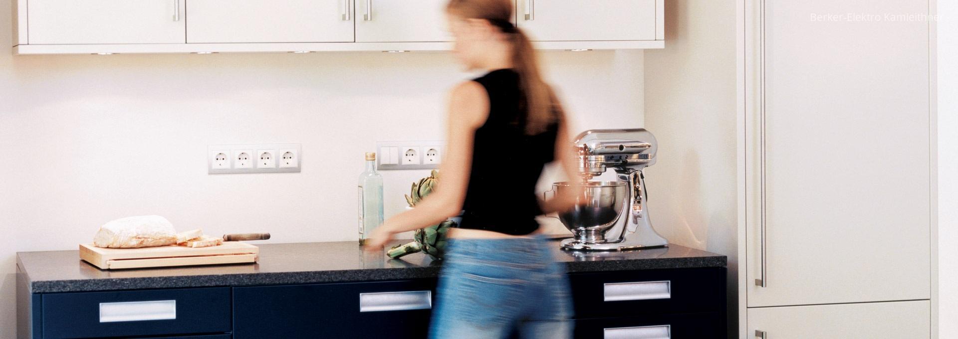 Sorolókeretekkel hatékonyabban - konyha / étkező ötlet, modern stílusban