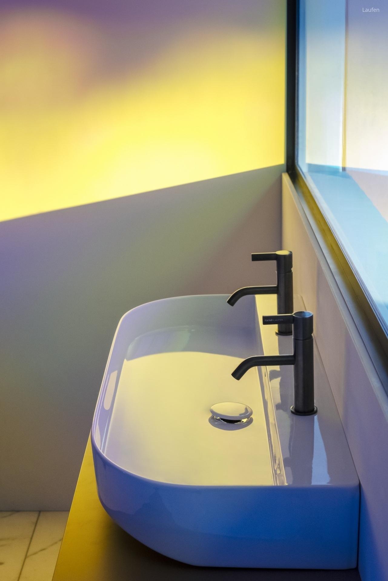 Nagyméretű mosdó - fürdő / WC ötlet, modern stílusban