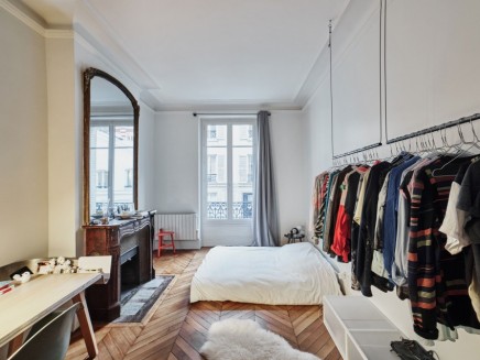 Párizsi kétszintes loft szokatlan megoldásokkal Párizsi kétszintes loft szokatlan megoldásokkal full_15