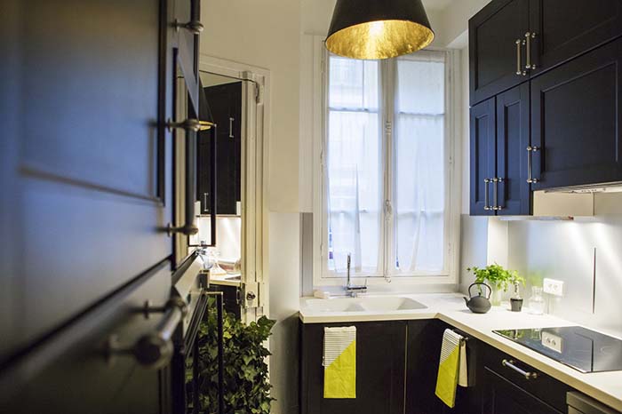 Piros polc, fekete konyha és egyéb érdekességek Piros polc, fekete konyha és egyéb érdekességek full_6