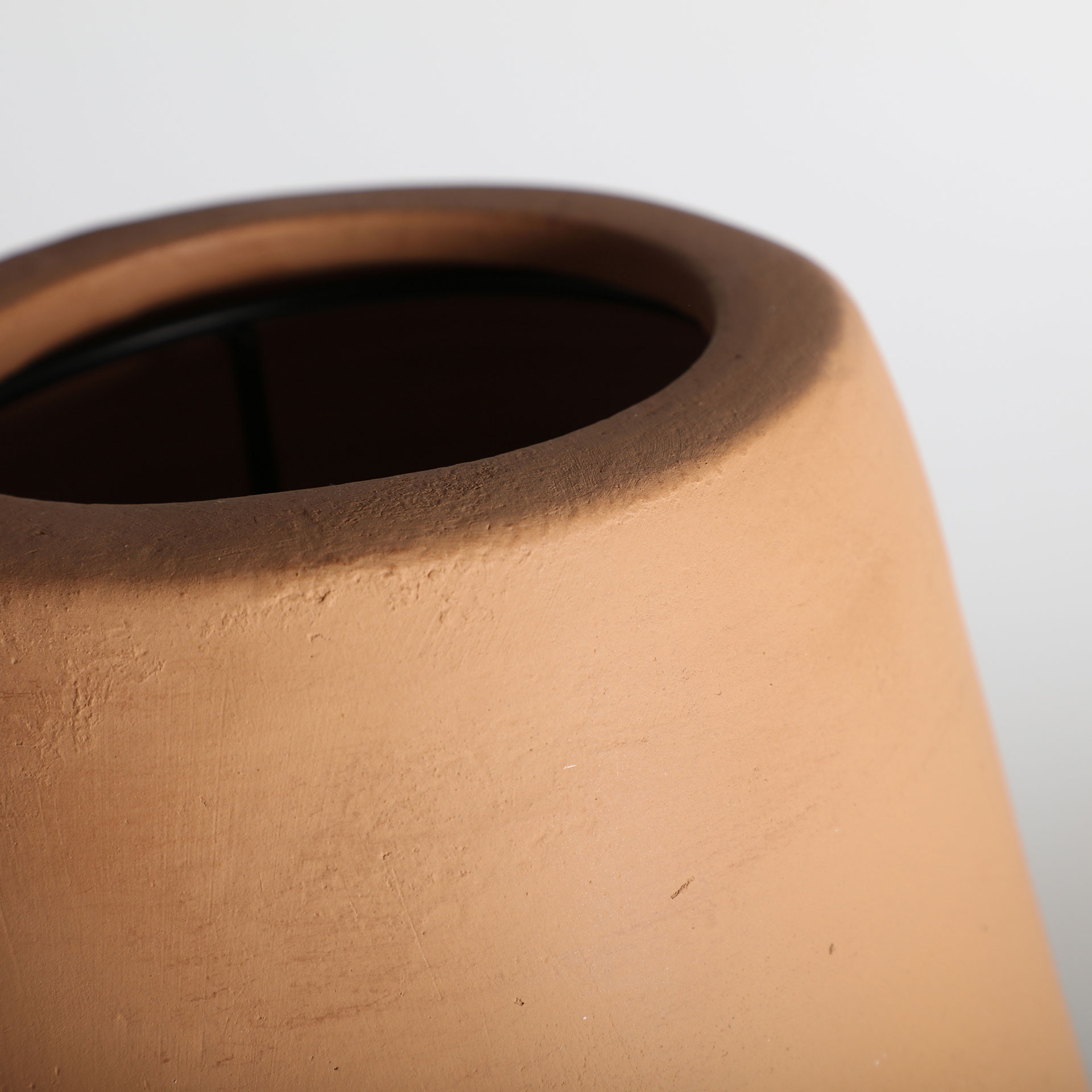 SWAHILI Asztali lámpa