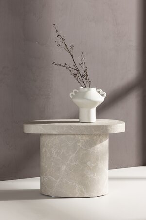 deLOHN Båstad Kisasztal