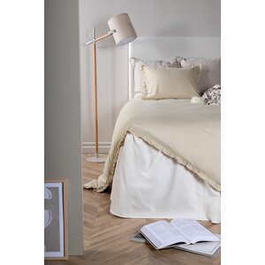 deLOHN Lias Ágynemű